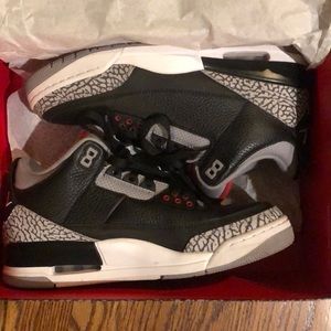 Jordan 3 black cement size 9.5